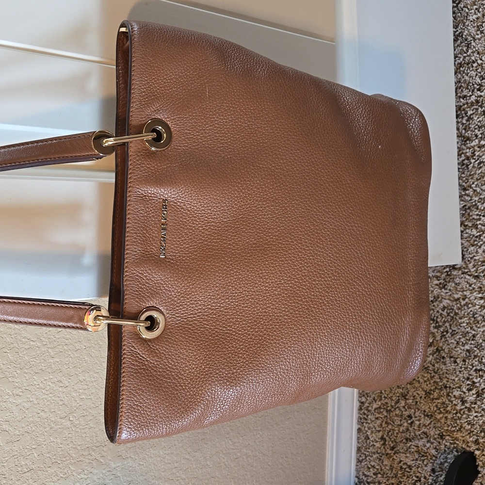 Michael Kors Bag - Picture 16 of 16